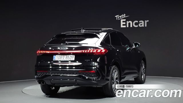Audi Q5 40 TDI Quattro S Line Sportback