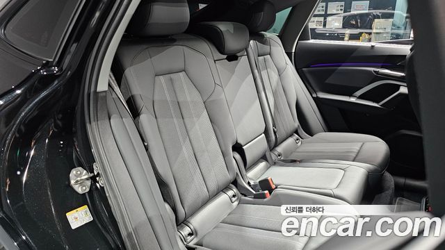 Audi Q5 40 TDI Quattro S Line Sportback