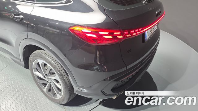 Audi Q5 40 TDI Quattro S Line Sportback