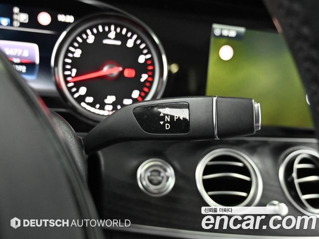 Mercedes-Benz E-Class E200 Avantgarde