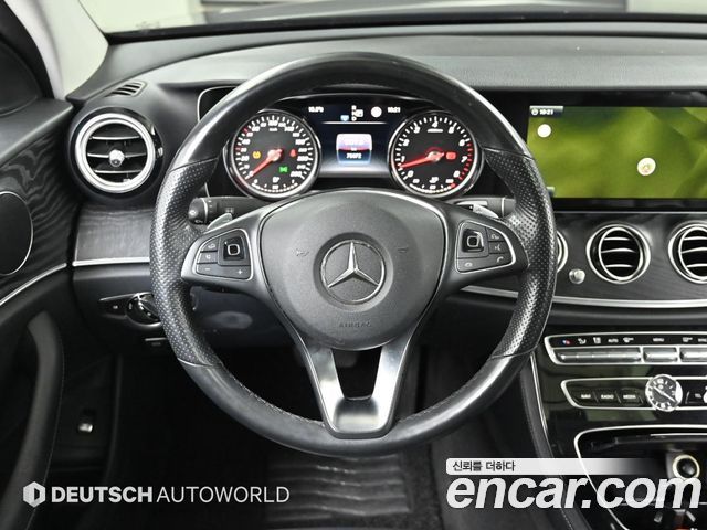 Mercedes-Benz E-Class E200 Avantgarde