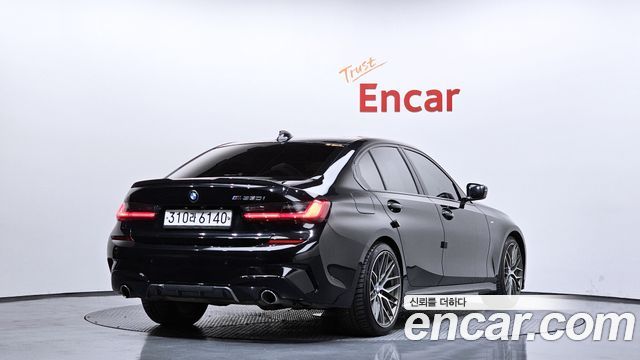BMW 3-Series 330i M Sport
