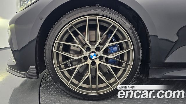 BMW 3-Series 330i M Sport