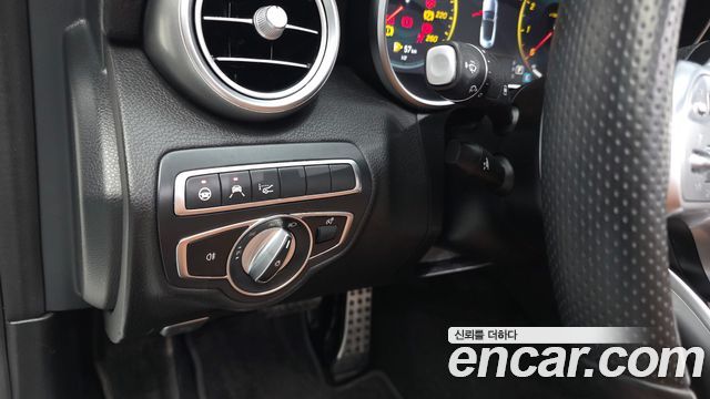 Mercedes-Benz C-Class C200 Cabriolet