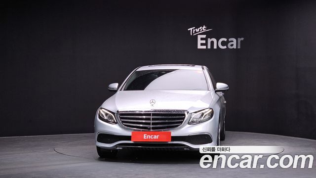 Mercedes-Benz E-Class E300 Exclusive