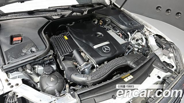 Mercedes-Benz E-Class E300 Exclusive