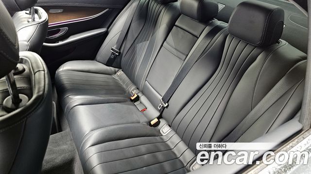 Mercedes-Benz E-Class E300 Exclusive