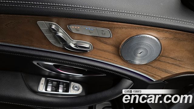 Mercedes-Benz E-Class E300 Exclusive