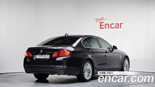 BMW 5-Series 520d xDrive Luxury Plus