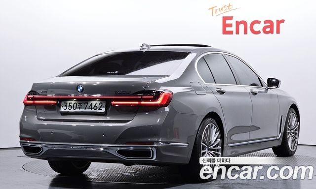 BMW 7-Series 730d xDrive Design Pure Excellence