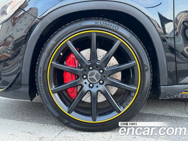 Mercedes-Benz GLA-Class GLA45 AMG 4MATIC 50th Edition