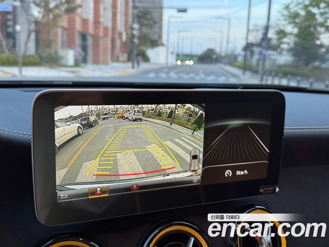 Mercedes-Benz GLA-Class GLA45 AMG 4MATIC 50th Edition