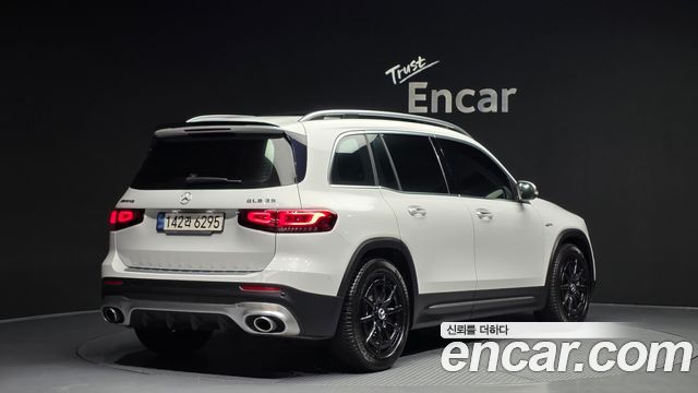 Mercedes-Benz GLB-Class AMG GLB35 4MATIC