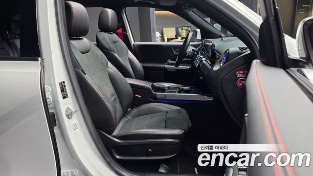 Mercedes-Benz GLB-Class AMG GLB35 4MATIC
