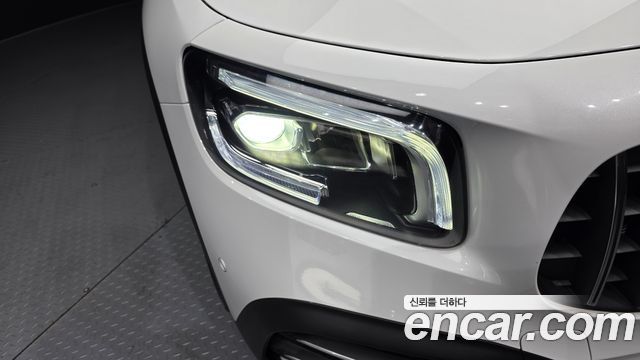 Mercedes-Benz GLB-Class AMG GLB35 4MATIC