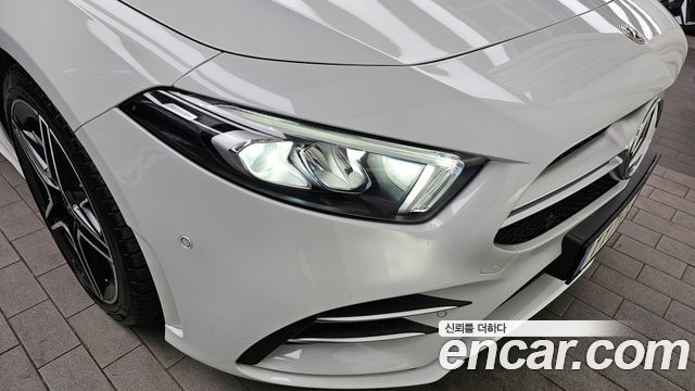 Mercedes-Benz A-Class AMG A35 4MATIC Sedan