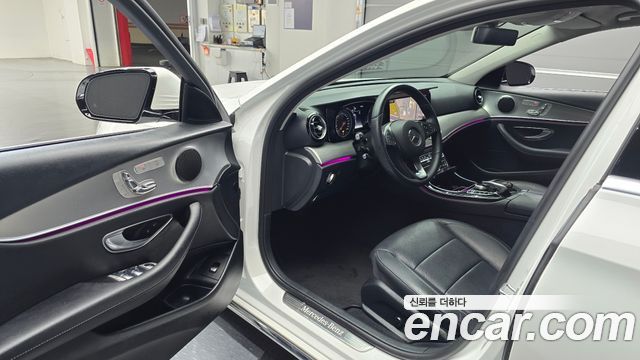 Mercedes-Benz E-Class E200 Avantgarde