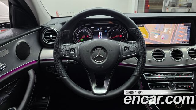 Mercedes-Benz E-Class E200 Avantgarde