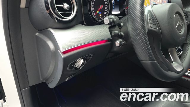 Mercedes-Benz E-Class E200 Avantgarde