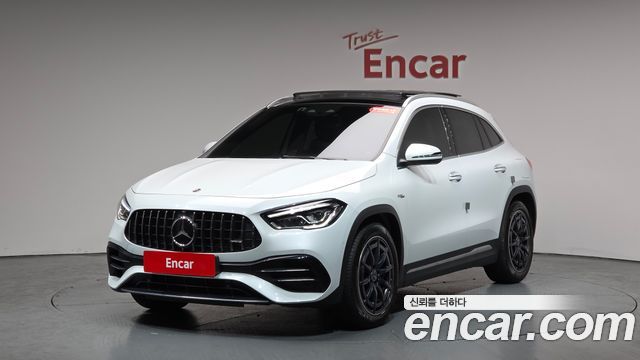 Mercedes-Benz GLA-Class GLA45 AMG 4MATIC+