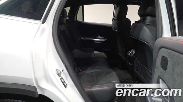 Mercedes-Benz GLA-Class GLA45 AMG 4MATIC+