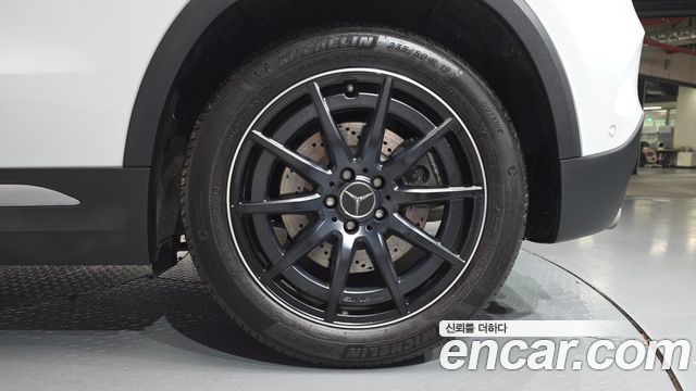 Mercedes-Benz GLA-Class GLA45 AMG 4MATIC+