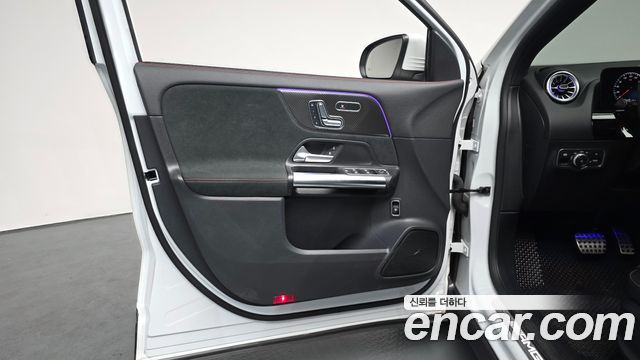 Mercedes-Benz GLA-Class GLA45 AMG 4MATIC+