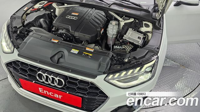 Audi A4 40 TFSI Premium