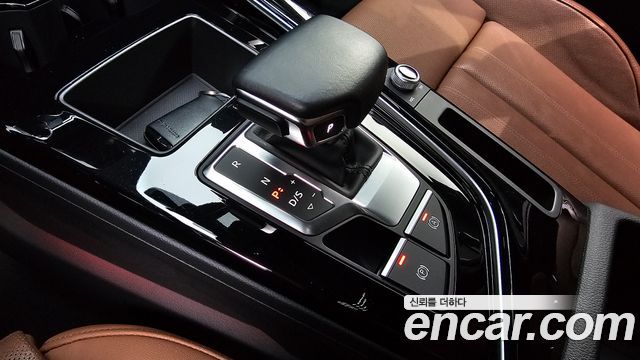 Audi A4 40 TFSI Premium