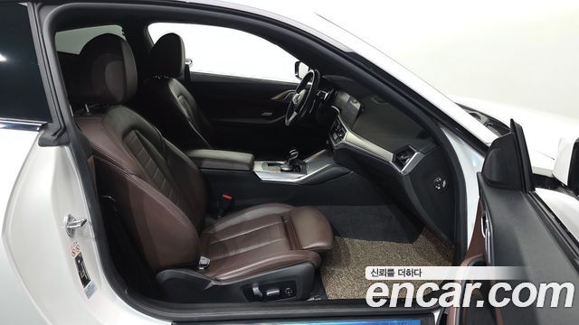BMW 4-Series 420i M Sport Performance Coupe