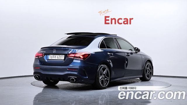Mercedes-Benz A-Class AMG A35 4MATIC Sedan