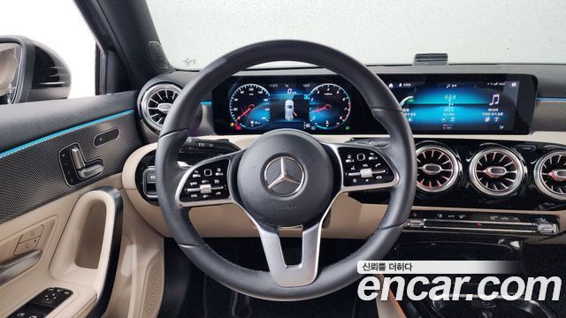 Mercedes-Benz A-Class A220 Hatchback