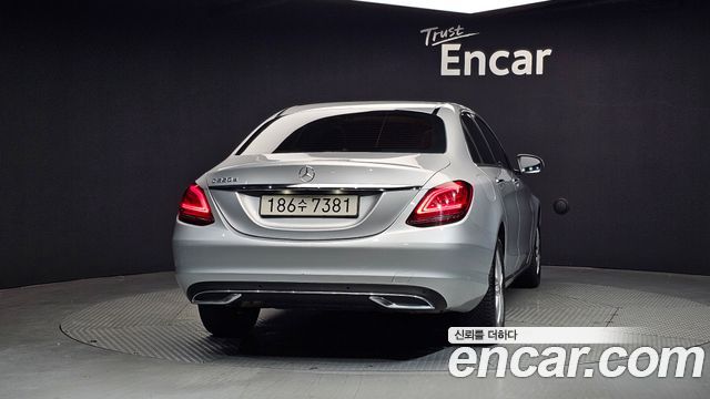 Mercedes-Benz C-Class C220 d Avantgarde