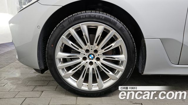 BMW Gran Turismo 640i xDrive Luxury
