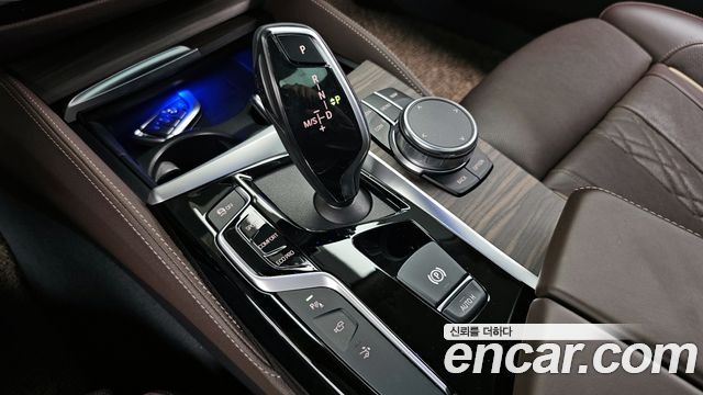 BMW Gran Turismo 640i xDrive Luxury