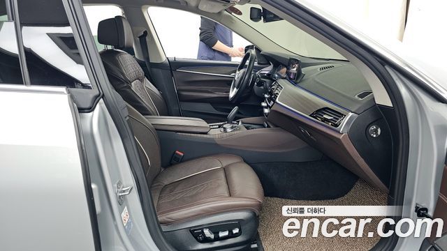 BMW Gran Turismo 640i xDrive Luxury