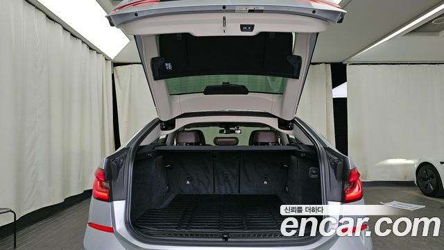 BMW Gran Turismo 640i xDrive Luxury