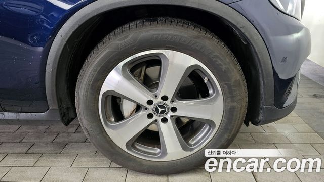 Mercedes-Benz GLC-Class GLC220 d 4MATIC Premium
