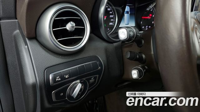 Mercedes-Benz GLC-Class GLC220 d 4MATIC Premium