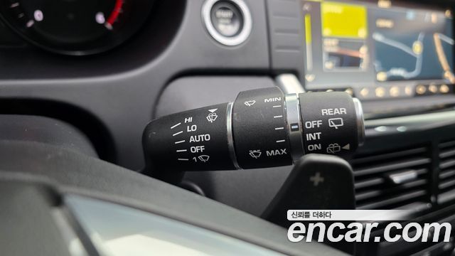 Land Rover Discovery Sport 2.0 TD4 SE (150PS)