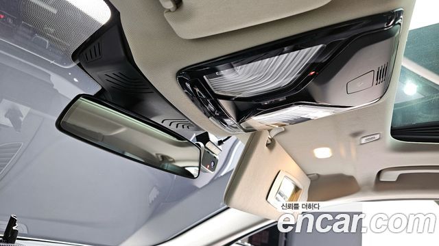 BMW 5-Series 520i Luxury