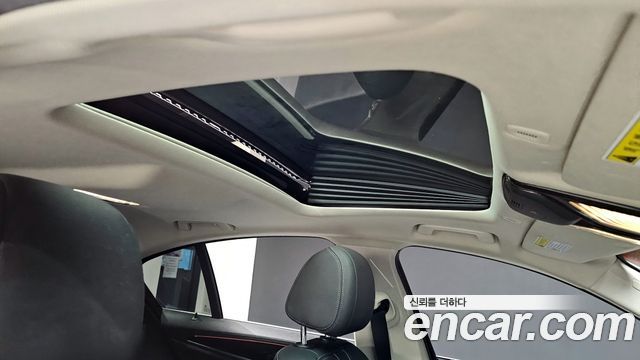 BMW 5-Series 520i Luxury