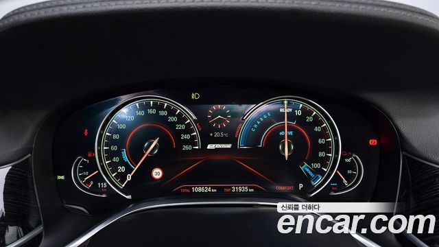BMW 7-Series 740e iPerformance M Sport