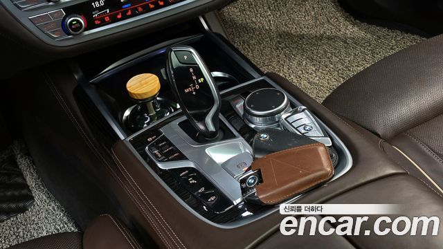 BMW 7-Series 740e iPerformance M Sport