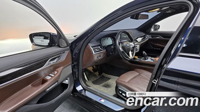 BMW 7-Series 740e iPerformance M Sport