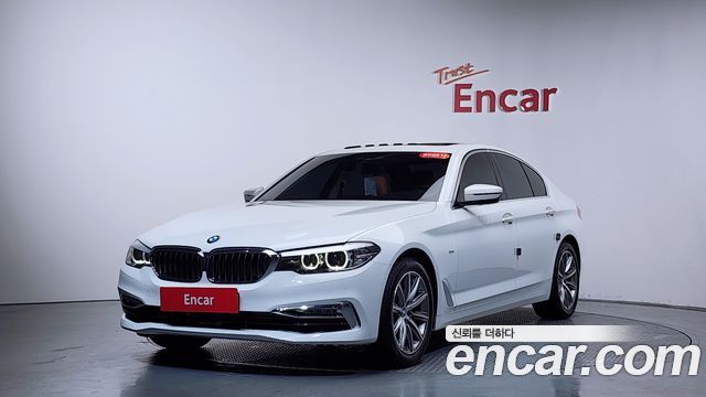 BMW 5-Series 520i Luxury
