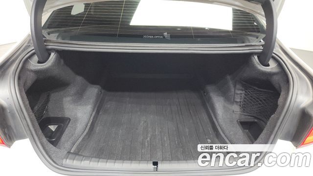 BMW 5-Series 520i Luxury