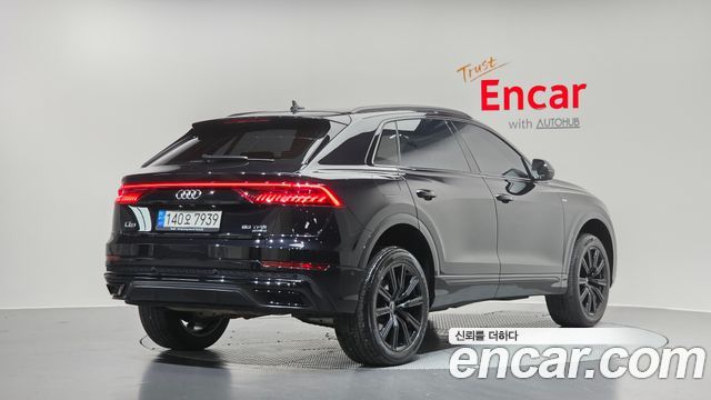 Audi Q8 55 TFSI Quattro Premium