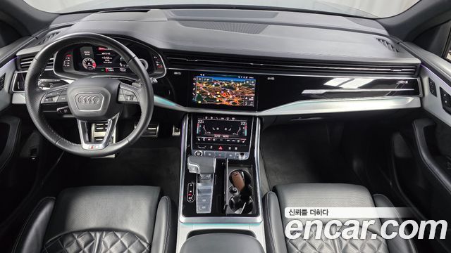 Audi Q8 55 TFSI Quattro Premium