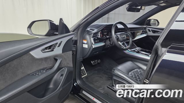 Audi Q8 55 TFSI Quattro Premium